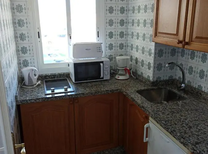 En Edificio Stella Maris * פואנגירולה