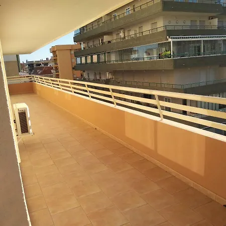 Huoneisto En Edificio Stella Maris Fuengirola